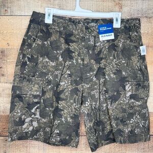 Old Navy Men’s Shorts Lived-In Straight Cargo Camouflage Camo NWT 33 9” Inseam